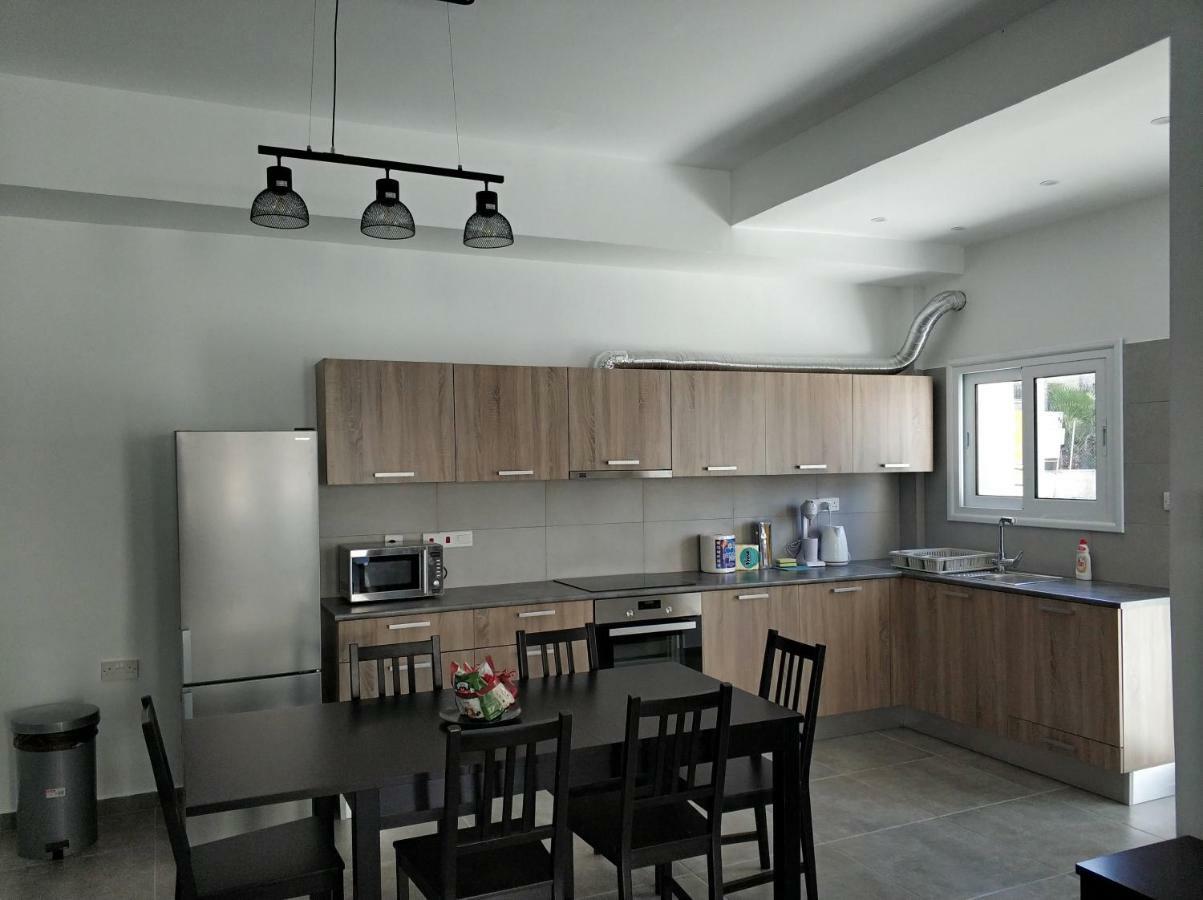 לימסול Stelios Place - 3 Bedroom Apartment מראה חיצוני תמונה